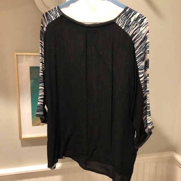 minus Patterned Top - Picture 3 of 3